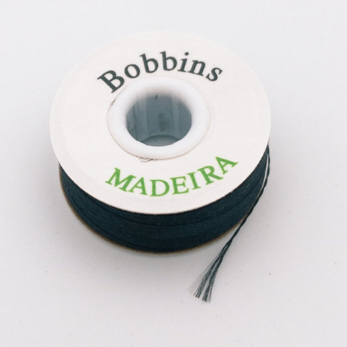 Canette remplie de fil à broder pour machine à broder - MADEIRA Machine Madeira Noir 