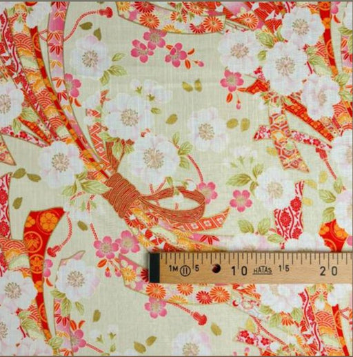 Coupon de Tissu Japonais - Fleurs Printanières sur Blanc Écru - NAKA FABRICS Tissus Naka Fabrics 