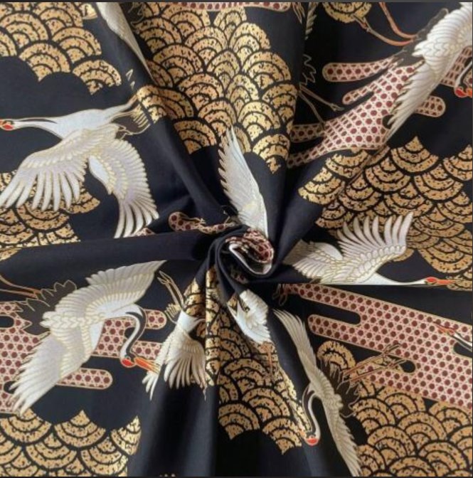 Coupon Tissu Japonais - Grues Dorées sur Noir Élégant - NAKA FABRICS Tissus Naka Fabrics 