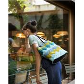 CROCHET AUTOUR DU MONDE - 15 MODELES A CROCHETER POUR VOYAGER Livre Éditions marie claire 