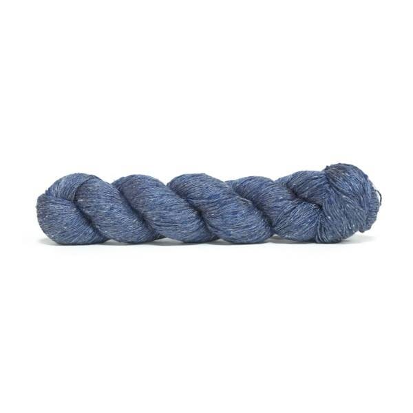Echeveau 50g - 100% soie - Tangled - Spun Silk world Tricot Maison du Haut Mercier 0098-DARK KNIGHT 