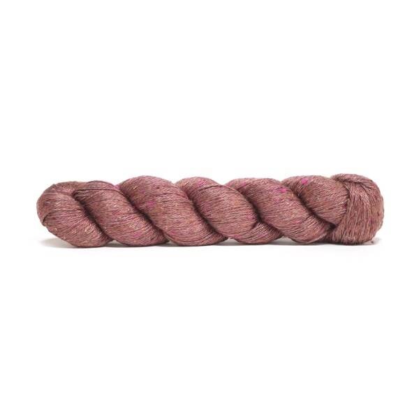 Echeveau 50g - 100% soie - Tangled - Spun Silk world Tricot Maison du Haut Mercier 0103-BEET RED 