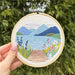 KIT BRODERIE AVEC TAMBOUR 15 CM - LES FLEURS DU LAC BLEU Broderie MILPOINT 