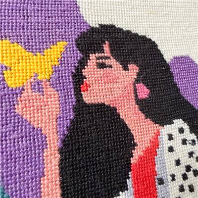 KIT CANEVAS COMPLET - DESSIN 40 X 50 CM - LA FEMME AU PAPILLON Broderie MILPOINT 
