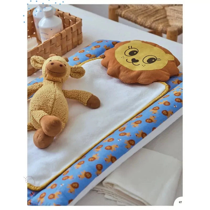 PREMIER TROUSSEAU DE BEBE A COUDRE - UN PETIT BOUT DE FIL Livre Les éditions de saxe 