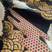 Tissu Japonais - Grues Dorées sur Noir Élégant - NAKA FABRICS Tissus Naka Fabrics 